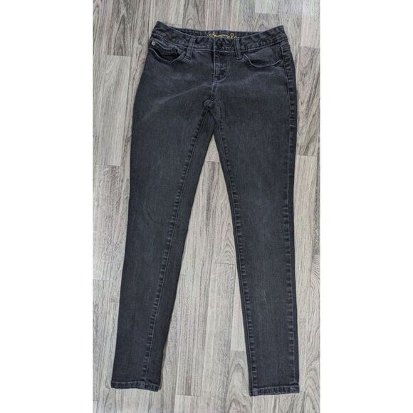 (3/$35) American Rag Cie Size 3 R Embroidered Pockets Skinny Grey Black Jeans - Picture 1 of 12